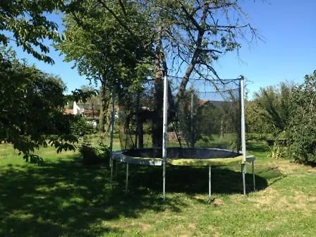 Le Village Cache * Le Mayet-de-Montagne